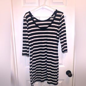 Reversible Express dress.